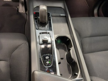 Volvo XC60 II 2021 Volvo XC 60 B4B Momentum Pro, zdjęcie 14