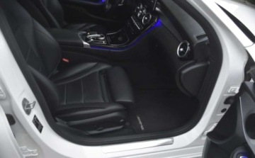 Mercedes Klasa C W205 Kombi 250 211KM 2017 Mercedes-Benz Klasa C Mercedes-Benz Klasa C 2.0 Benzyna 211KM, zdjęcie 8