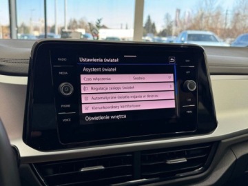 Volkswagen T-Roc I SUV Facelifting 1.5 TSI ACT 150KM 2023 Volkswagen T-Roc Life Kamera cofania LED CarPlayAndroid Auto Podgrzewan, zdjęcie 28