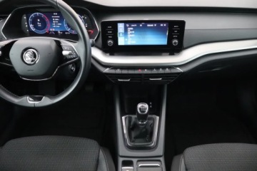 Skoda Octavia IV Kombi 2.0 TDI 115KM 2022 Skoda Octavia 2.0 TDI, 1. Właściciel, Serwis ASO, zdjęcie 11