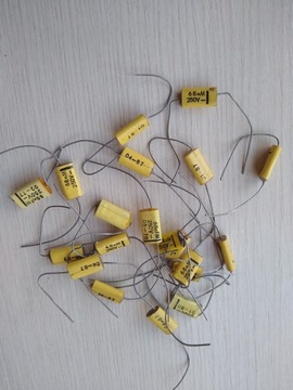 KONDENSATORY 68nF/250V MKSE-011 kpl=13 SZT.