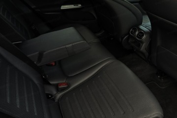 Mercedes GLC C254/X254 Coupe 2.0 200 204KM 2025 MERCEDES-BENZ GLC 200 4-Matic AMG Line 2.0 (204KM) 2025, zdjęcie 12