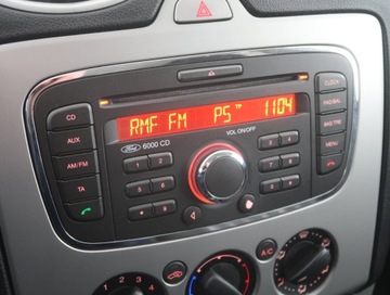 Ford Focus II Hatchback 5d 1.6 Duratec 100KM 2010 Ford Focus 1.6 16V, Salon Polska, Klima, zdjęcie 11