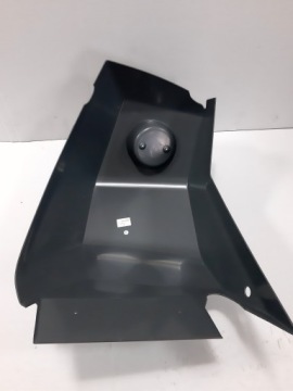 Угловая боковая арка Кемпер Кнаус