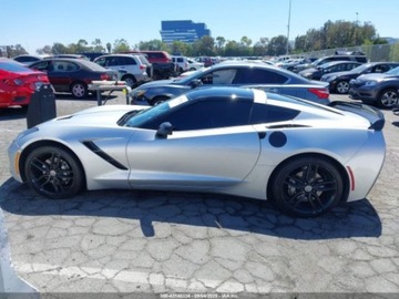 Chevrolet Corvette C7 2018 Chevrolet Corvette Stingray 2018 6.2l 6.2 Benzyna 460KM, zdjęcie 2