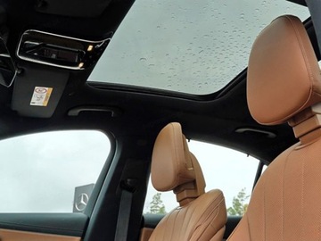 Mercedes Klasa E W214 Sedan 2.0 200 204KM 2024 MERCEDES-BENZ E Klasa 200 AMG Sedan 2.0 (204KM) 2024, zdjęcie 5