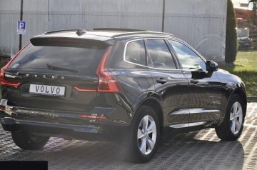 Volvo XC60 II 2021 Volvo XC 60 B4 B Geartronic Momentum Pro 2.0 benzyna 197KM 2021r, zdjęcie 7