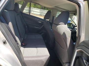 Toyota RAV4 V 2023 Toyota RAV4 Xle fwd 2.5 Benzyna 203KM, zdjęcie 8