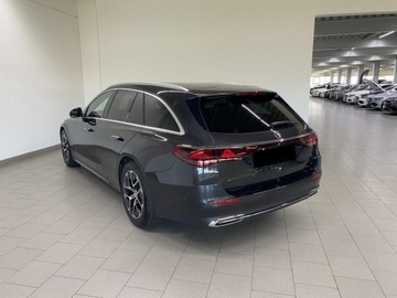 Mercedes Klasa E W214 Kombi 2.0 220d 197KM 2025 E Klasa 220 d Avantgarde Estate 2.0 (197KM) 2025, zdjęcie 1