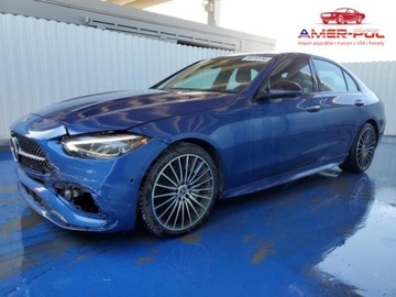 Mercedes 2023 Mercedes-Benz Klasa C 2023, 2.0L, od ubezpieczalni