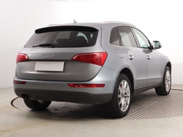 Audi Q5 I SUV 2.0 TDI 170KM 2010 Audi Q5 2.0 TDI, 167 KM, 4X4, Automat, Skóra, zdjęcie 4