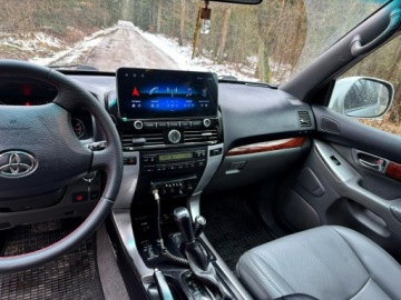 Toyota Land Cruiser IV 3.0 D-4D 173KM 2006 Toyota Land Cruiser 120 3,0 D-4D 173KM Automat, zdjęcie 6