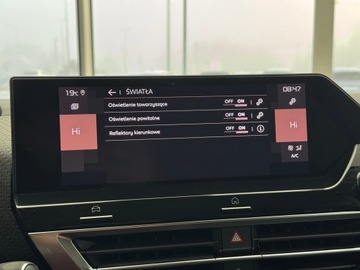 Citroen C4 III SUV 1.2 PureTech 130KM 2022 Citroen C4 Shine / HUD / Nawigacja / Kamera / CarP, zdjęcie 32