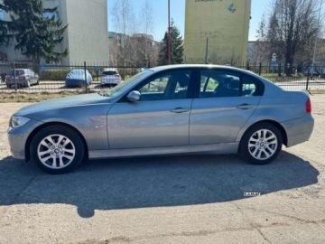 BMW Seria 3 E90-91-92-93 Limuzyna E90 318i 129KM 2007 BMW Seria 3 BMW Seria 3 2,0 Benzyna Super Stan Zamiana 2.0 Benzyna 129KM, zdjęcie 12