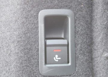 Audi A4 B9 Avant 2.0 TDI 150KM 2016 Audi A4 Avant 2.0 TDI Manual S-Line Sport Keyless-Go Ledy Navi 2.0 Diesel, zdjęcie 33