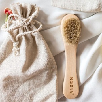 NOBLE Щетка для массажа и чистки лица, шеи и декольте