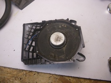 Głośnik dolny subwoofer prawy 9143986 BMW 3 E90 E91