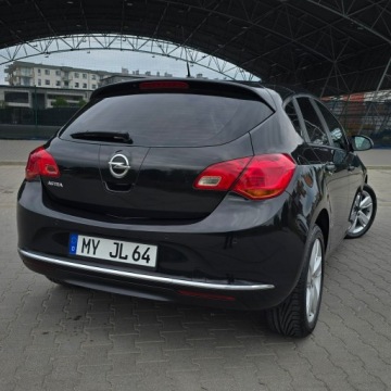 Opel Astra J GTC 1.4 100KM 2013 Opel Astra J 1.4 100KM Selection Manual, zdjęcie 15