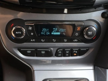 Ford Focus III Hatchback 5d 1.6 EcoBoost 150KM 2014 Ford Focus 1.6 EcoBoost, Salon Polska, Xenon, zdjęcie 11