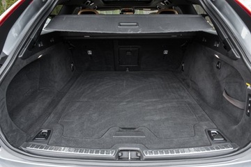 Volvo V90 II Kombi 2.0 D5 235KM 2017 V90 D5 235PS Inscription AWD Full Bowers Panorama 360c ACC HU 4x klima, zdjęcie 27