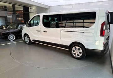 Renault Trafic III 2022 Renault Trafic 9 miejsc Navi Klima VAT 23 2.0 Diesel 150KM, zdjęcie 5