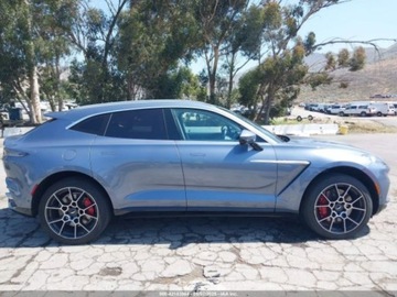Aston Martin DBX 2021 Aston Martin DBX 2021 4.0l 4.0 Benzyna 542KM, zdjęcie 6
