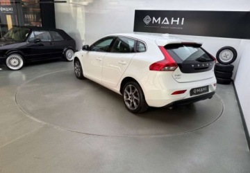 Volvo V40 II Cross Country D3 150KM 2014 Volvo V40 Ocean Race Klima Nawi Alu Zamiana Gwarancja Raty 2.0 Diesel 150KM, zdjęcie 7