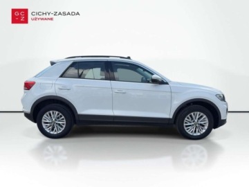 Volkswagen T-Roc I SUV 1.5 TSI ACT 150KM 2021 Volkswagen T-Roc 1.5TSI 150KM DSG FV23 Panorama Kamera cofania 1.5, zdjęcie 3