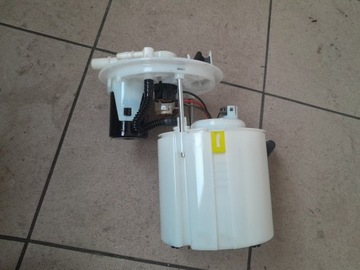 HYUNDAI VELOSTER II 2019-21R 2.0 DOHC ČERPADLO PALIVA 31110-J3500 31110J3500