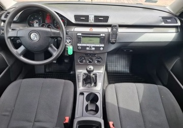 Volkswagen Passat B6 Variant 1.9 TDI PDE 105KM 2007 Volkswagen Passat 1.9 Diesel 105KM, zdjęcie 8