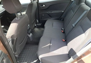 Peugeot 301 Sedan 1.6 BlueHDi 99KM 2017 Peugeot 301 Stan BDB- klima- czujniki tyl- wolnossacy, bezawaryjny silnik-, zdjęcie 16