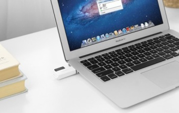 Небольшое устройство чтения карт памяти SD microSD TF на USB 3.0, 95 МБ/с.