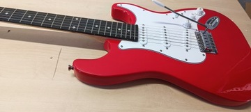 Gitara elektryczna RockJam B01MCWAGMR + piecyk/ wzmacniacz gitarowy ZESTAW!