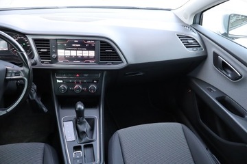 Seat Leon III ST Facelifting 1.6 TDI 115KM 2019 Seat Leon 1.6 TDI, DSG, Navi, Klima, Klimatronic, zdjęcie 7