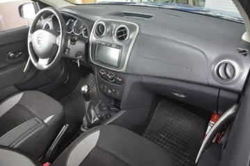 Dacia Sandero II Hatchback 5d TCe  90KM 2014 Dacia Sandero Stepway po serwisie nawigacja, zdjęcie 17