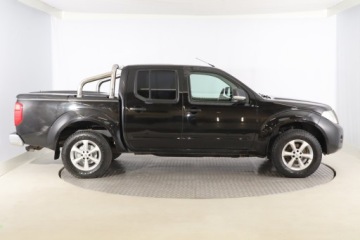 Nissan Navara IV 2015 Nissan Navara 2.5 DCi, 4X4, Klima, zdjęcie 5