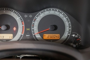 Toyota Auris I Hatchback 5d Facelifting 1.6 Valvematic 132KM 2011 Toyota Auris 1.6 Dynamic 1.6 Benzyna 132KM, zdjęcie 21