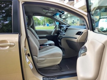 Toyota Sienna III 3.5 V6 266KM 2011 TOYOTA SIENNA 3.5 V6 266KM, Automat, 1 właściciel od 12 lat,7 Miejsc, zdjęcie 31