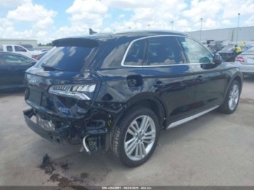 Audi Q5 II SUV 2.0 TFSI 252KM 2018 Audi Q5 2018 AUDI Q5 2.0T PREMIUM2.0T TECH PREMIUM 2.0 Benzyna 252KM, zdjęcie 4