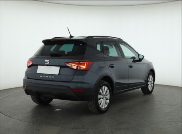 Seat Arona Crossover 1.0 EcoTSI 115KM 2019 Seat Arona 1.0 TSI, Navi, Klima, Klimatronic, zdjęcie 4