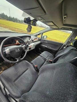 Honda FR-V 2004 Honda FR-V i-vtec 2.0 + LPG - 2004r - 6os, zdjęcie 4