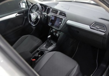 Volkswagen Tiguan II SUV 1.5 TSI EVO 150KM 2018 Volkswagen Tiguan PL Salon _ Automat _ Kamera _ Relingi _ 2 kompl kol 1.5, zdjęcie 5