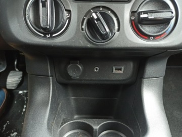 Citroen C3 III Hatchback 1.6 BlueHDi 75KM 2018 Citroen C3 1.6 HDi 75KM, zdjęcie 16