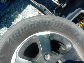 KOLA HLINÍK FIAT DUCATO JUMPER BOXER 15 PALCŮ BRIDGESTONE 2023R