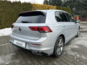 Volkswagen Golf VIII Variant 1.5 eTSI 150KM 2021 Volkswagen Golf 1.5 TSi DSG R-Line, zdjęcie 4