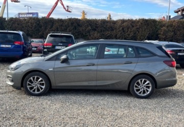 Opel Astra K Sportstourer Facelifting 1.5 Diesel 122KM 2021 Opel Astra Polski salon I wlasciciel 1.5 Diesel 122KM, zdjęcie 2