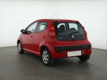 Peugeot 107 Hatchback 5d 1.0 12V 68KM 2011 Peugeot 107 1.0, Automat, Klima, zdjęcie 3