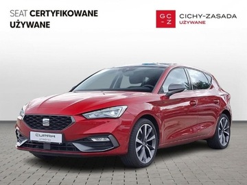 Seat Leon IV Hatchback Plug-In 1.4 e-HYBRID 204KM 2021 Seat Leon e-HYBRID 204KM FR Martwe pole Szyberdach Nawigacja ACC FV23