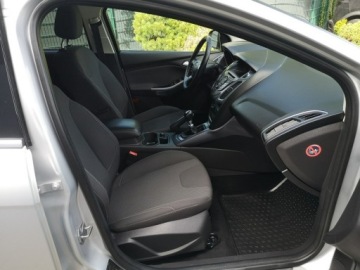 Ford Focus III Hatchback 5d 1.6 Duratorq TDCi DPF 115KM 2013 Ford Focus 1.6 TDCI 115KM Klimatronik Navi ALU, zdjęcie 16