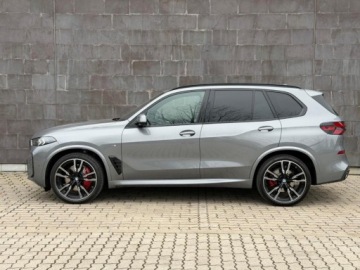 BMW X5 G05 SUV Facelifting 3.0 30d 298KM 2026 BMW X5 xDrive30d Sport Suv 3.0 (298KM) 2026, zdjęcie 1